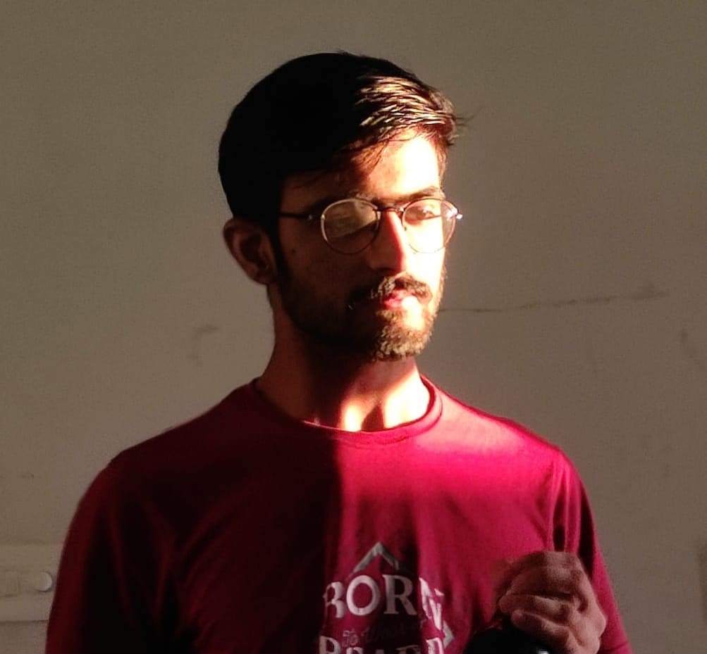 Aryan Bola
